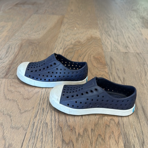 Native size 9 Navy - Picture 4 of 6